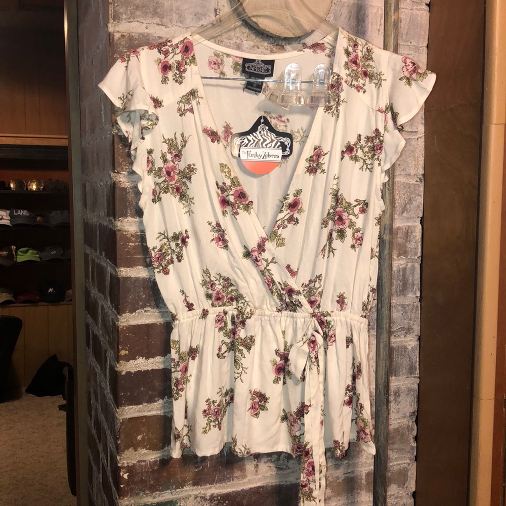 White Floral Wrap Short Sleeve Top